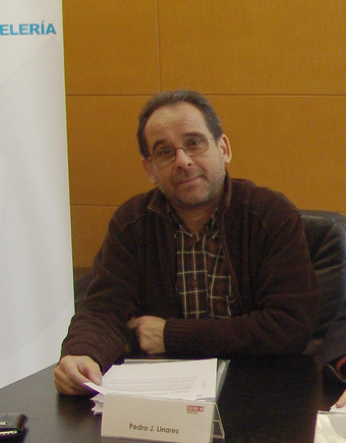 Pedro J. Linares